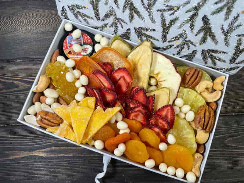 تصویر 3 از میوه خشک جعبه ای با بسته بندی شیک و متنوع